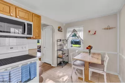 34 Baldwin Ave, South Bound Brook Boro, NJ 08880 - Photo 11