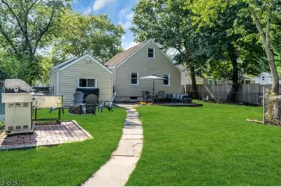 34 Baldwin Ave, South Bound Brook Boro, NJ 08880 - Photo 37