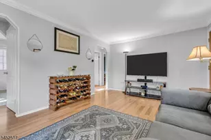 34 Baldwin Ave, South Bound Brook Boro, NJ 08880 - Photo 5
