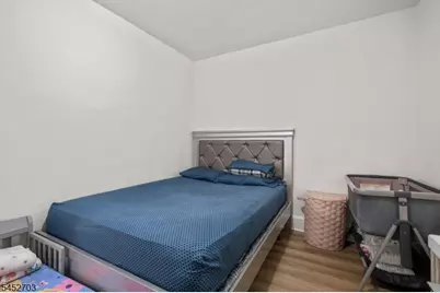 4 Gillies St, Clifton, NJ 07013 - Photo 11