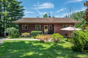 131 S Ridgedale Ave, East Hanover Township, NJ 07936 - Photo 1