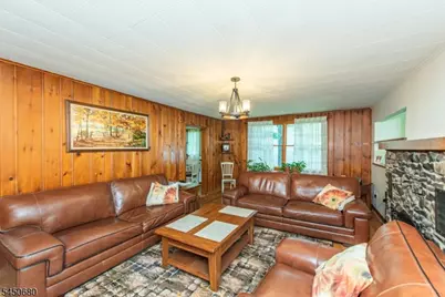131 S Ridgedale Ave, East Hanover Township, NJ 07936 - Photo 5