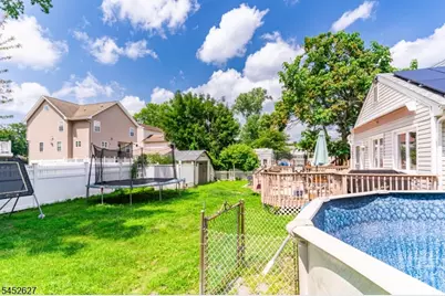 1528 Washington Ave, Pompton Lakes, NJ 07442 - Photo 25