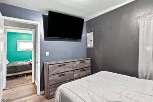 1528 Washington Ave, Pompton Lakes, NJ 07442 - Photo 9