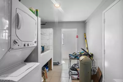 930 W 5th St, Plainfield, NJ 07063 - Photo 27