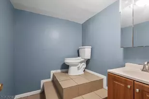 930 W 5th St, Plainfield, NJ 07063 - Photo 33