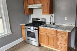 341 Sumner Ave, Plainfield, NJ 07062 - Photo 1
