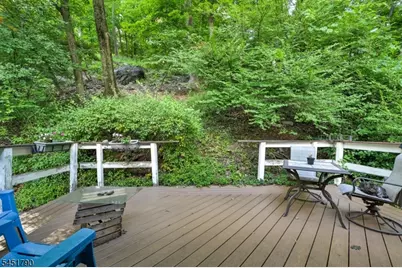 18 Bott Ln, Montville Township, NJ 07082 - Photo 31