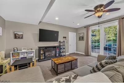 126 Albert Dr, Union Township, NJ 08809 - Photo 27