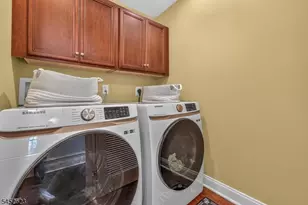 126 Albert Dr, Union Township, NJ 08809 - Photo 25