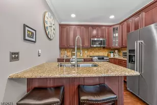 126 Albert Dr, Union Township, NJ 08809 - Photo 17