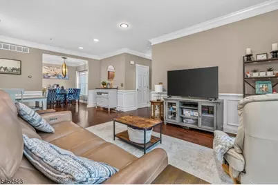 126 Albert Dr, Union Township, NJ 08809 - Photo 13