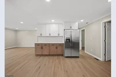 71 Moore Pl #2, Belleville, NJ 07109 - Photo 3