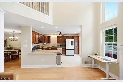 18 Clark Ct, Bernards Township, NJ 07920 - Photo 5