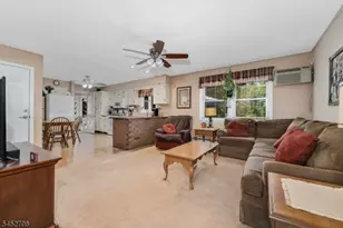 135 Rockafellows Mill Rd, Readington, NJ 08822 - Photo 9