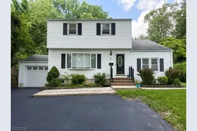 7 Spier Dr, Livingston, NJ 07039 - Photo 1