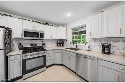 21 Struble Ln, Rockaway Township, NJ 07866 - Photo 15