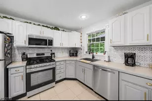 21 Struble Ln, Rockaway Township, NJ 07866 - Photo 15