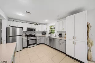 21 Struble Ln, Rockaway Township, NJ 07866 - Photo 13