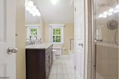 43 Oakland Ave, West Caldwell, NJ 07006 - Photo 13
