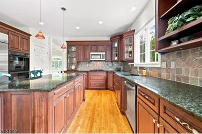 22 Ascot Dr, Washington Township, NJ 07853 - Photo 11