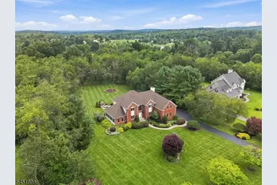 22 Ascot Dr, Washington Township, NJ 07853 - Photo 47
