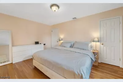343 Delawanna Ave, Clifton, NJ 07014 - Photo 9