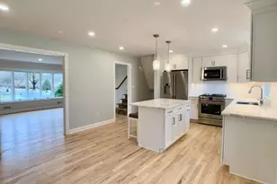 437 Patton Pl, Wyckoff Township, NJ 07481 - Photo 13