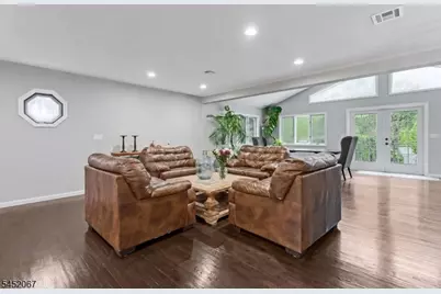 23 Douglas Dr, Montville Township, NJ 07082 - Photo 5
