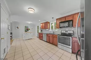 5 Valhalla Way, Rockaway Township, NJ 07866 - Photo 13