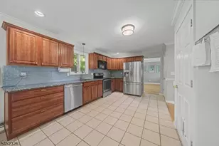 5 Valhalla Way, Rockaway Township, NJ 07866 - Photo 15
