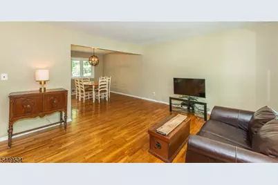19 Hermanne Dr, Mount Olive, NJ 07836 - Photo 7