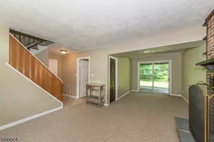 19 Hermanne Dr, Mount Olive, NJ 07836 - Photo 23