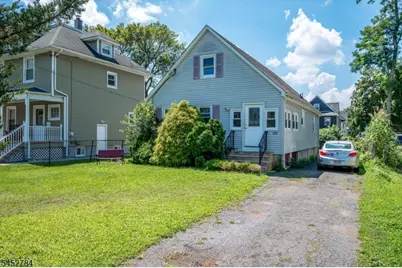 1212 Cameron Ave, Plainfield City, NJ 07060 - Photo 3