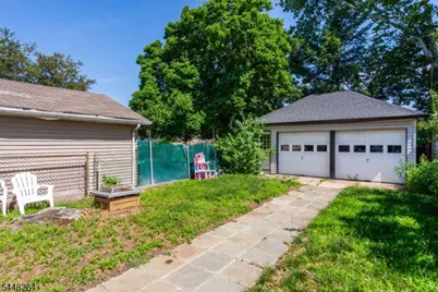26 Dankoff Ave, Wallington, NJ 07057 - Photo 13