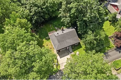 13 Woodside Dr, West Milford Twp., NJ 07480 - Photo 33