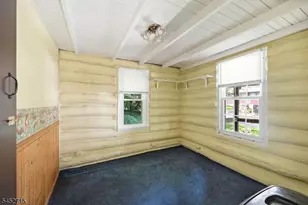 13 Woodside Dr, West Milford Twp., NJ 07480 - Photo 11