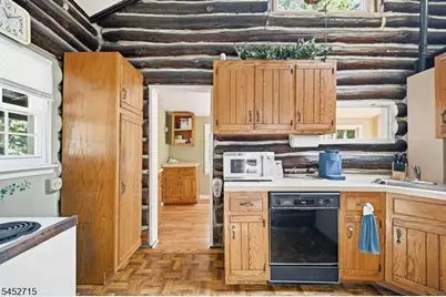 13 Woodside Dr, West Milford Twp., NJ 07480 - Photo 15