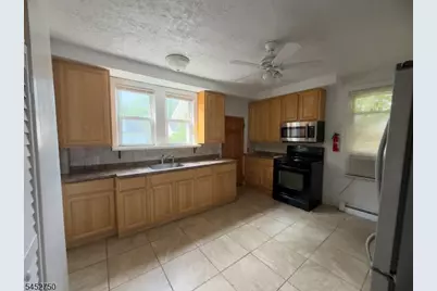 545 Newark Ave, Kenilworth, NJ 07033 - Photo 15