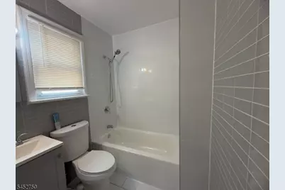 545 Newark Ave, Kenilworth, NJ 07033 - Photo 13