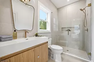 35 Sycamore Ave, Livingston, NJ 07039 - Photo 25