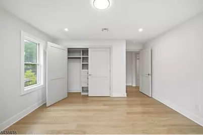 35 Sycamore Ave, Livingston, NJ 07039 - Photo 23