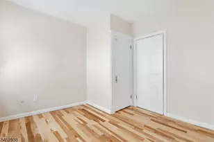 21 Sherman Ct, Bloomfield, NJ 07003 - Photo 5
