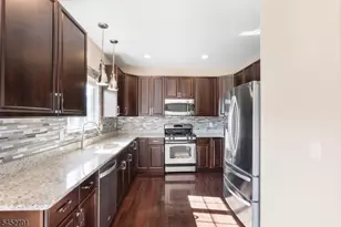 10 Willocks Cir, Franklin Township, NJ 08873 - Photo 5
