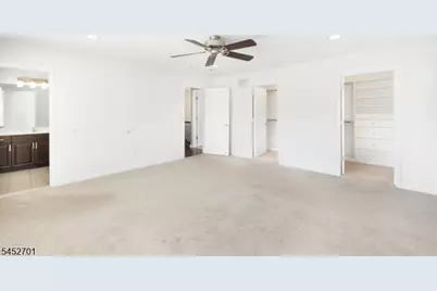 10 Willocks Cir, Franklin Township, NJ 08873 - Photo 15