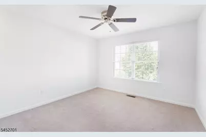 10 Willocks Cir, Franklin Township, NJ 08873 - Photo 17
