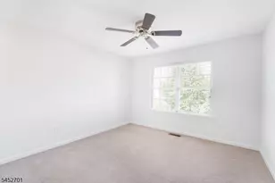10 Willocks Cir, Franklin Township, NJ 08873 - Photo 17