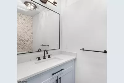 10 Willocks Cir, Franklin Township, NJ 08873 - Photo 23
