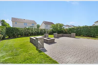 10 Willocks Cir, Franklin Township, NJ 08873 - Photo 25