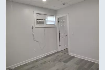 162 Hamilton Ave, Lodi, NJ 07644 - Photo 15